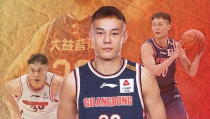 保利体育-汤杰回忆加盟广东：杜锋和我说是改变命运的机会 没有把握住很后悔